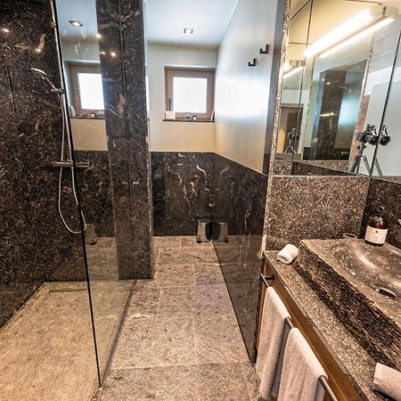 Skilodge Oberlech Екстериор снимка