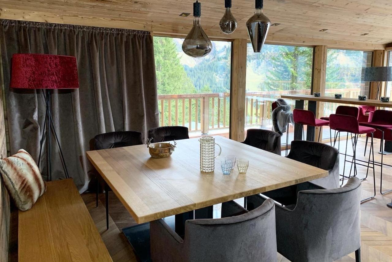 Skilodge Oberlech Екстериор снимка