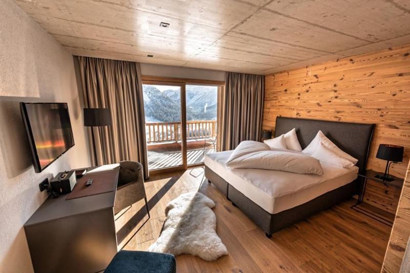 Skilodge Oberlech Екстериор снимка